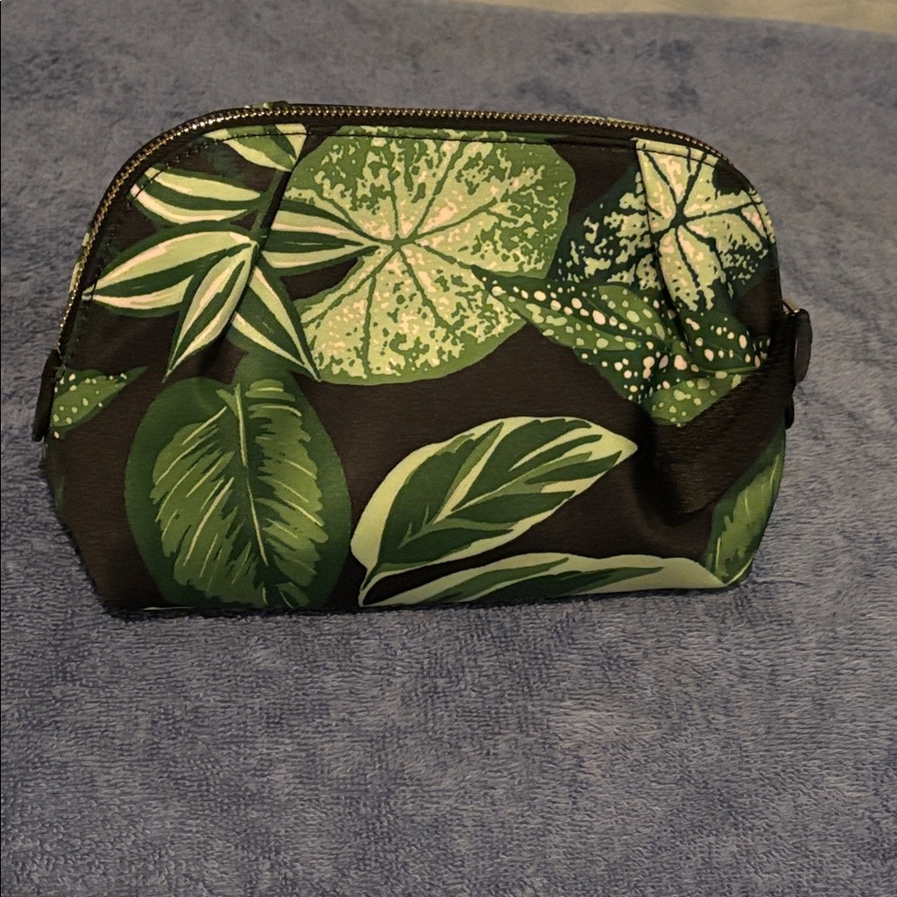 ⚫️Brand New Kate Spade Chelsea Fern Cosmetic Bag/Makeup Case Green & Black
